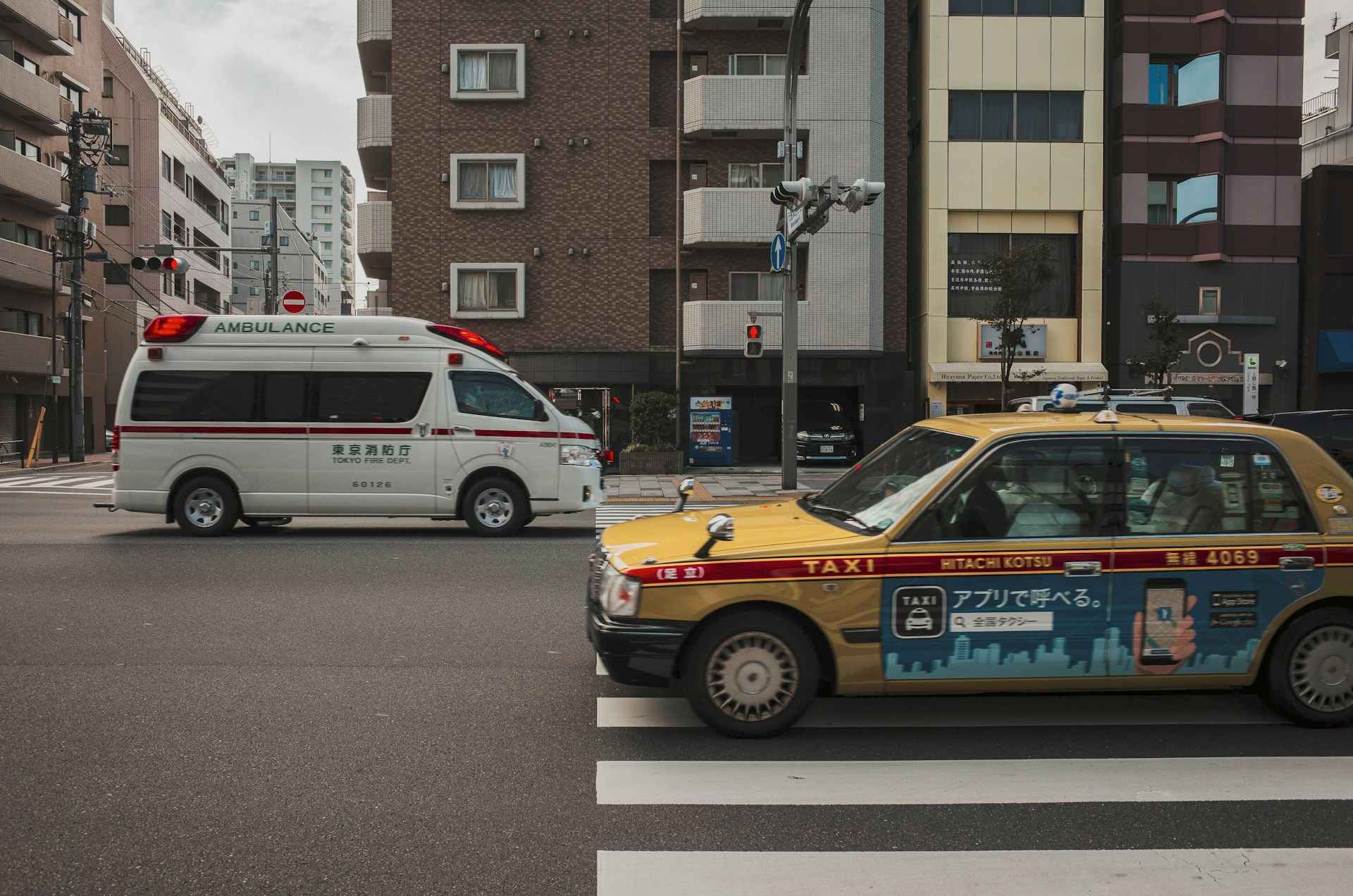 禮讓救護車被開罰單