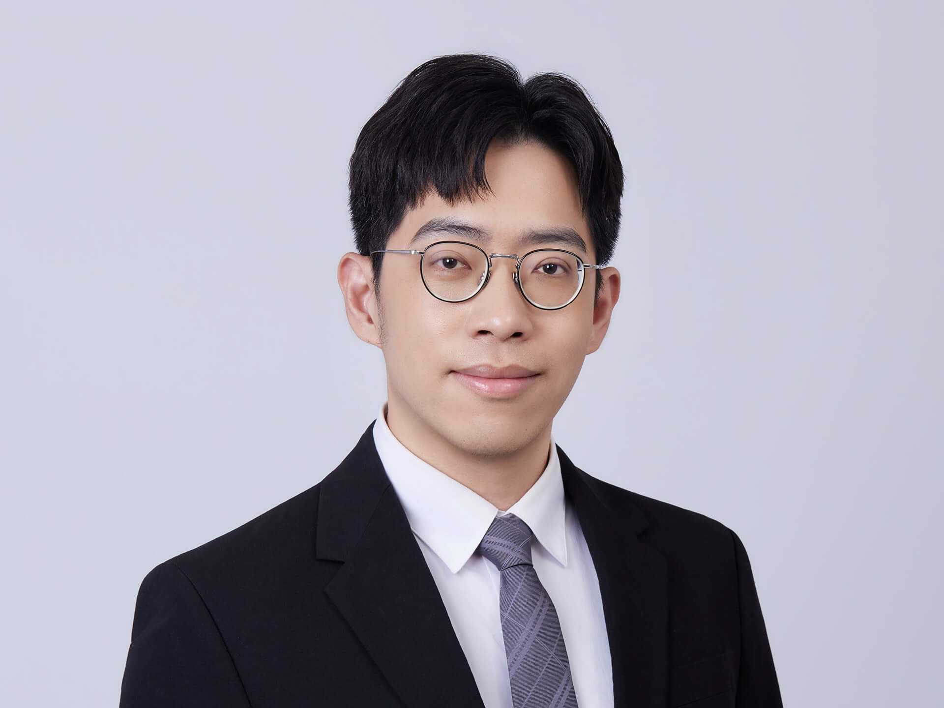 王廷 律師